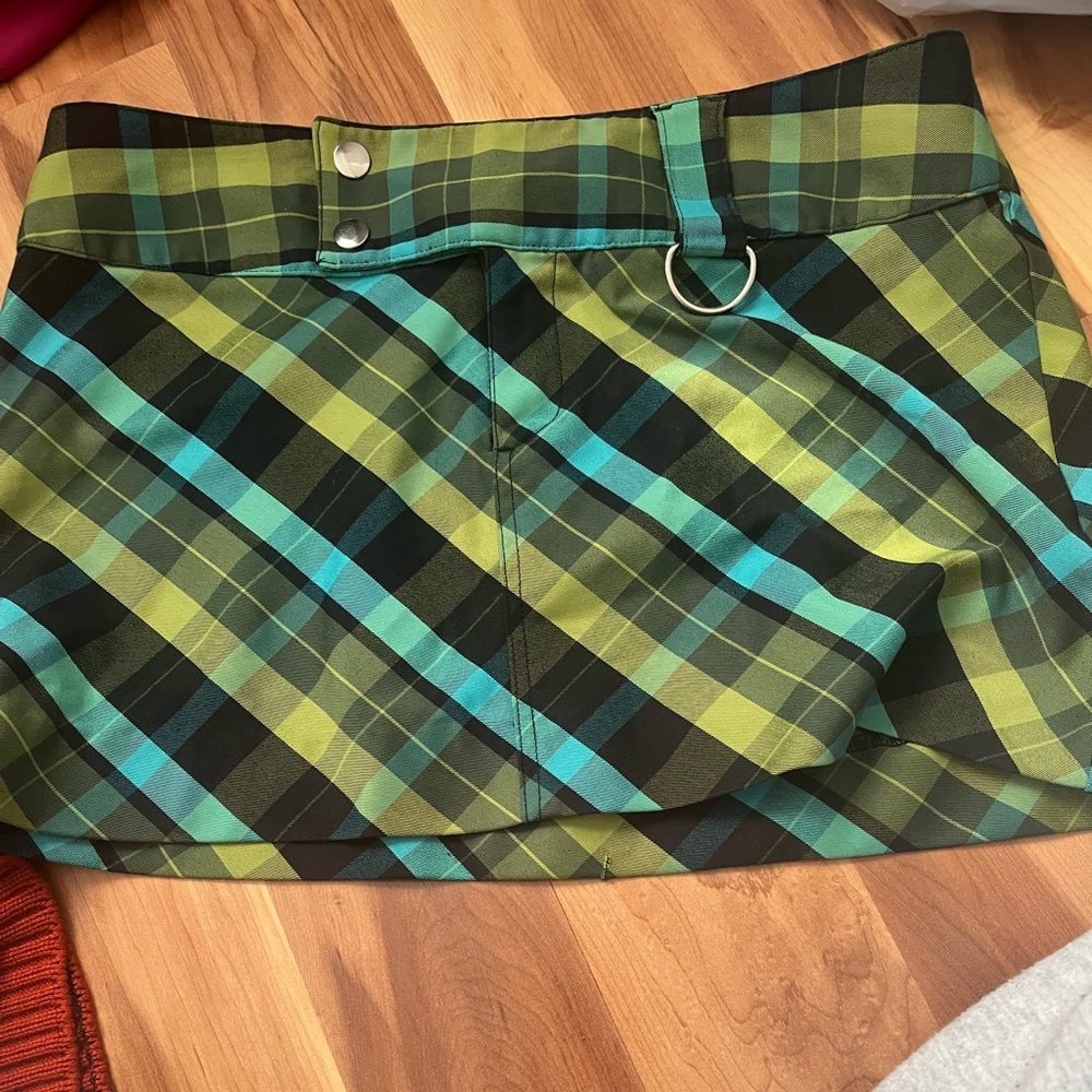 Cute wet seal skirt